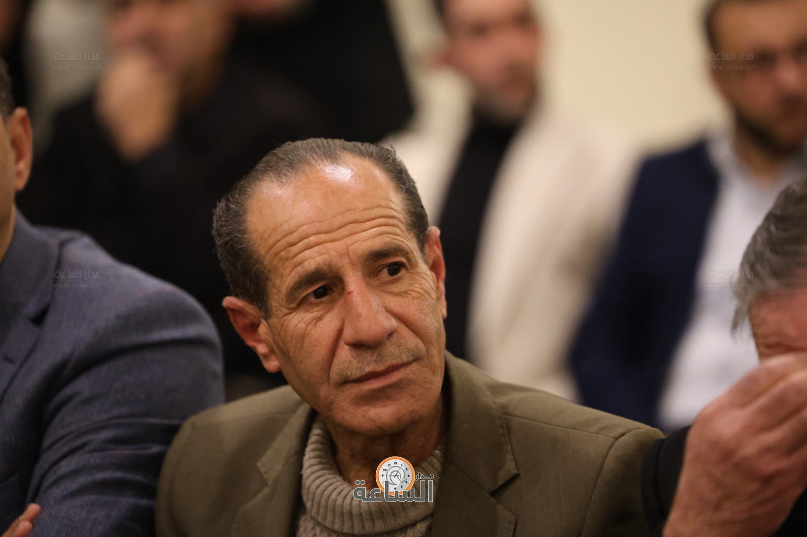 Madar Al-Saa Images 0.9516633165363435