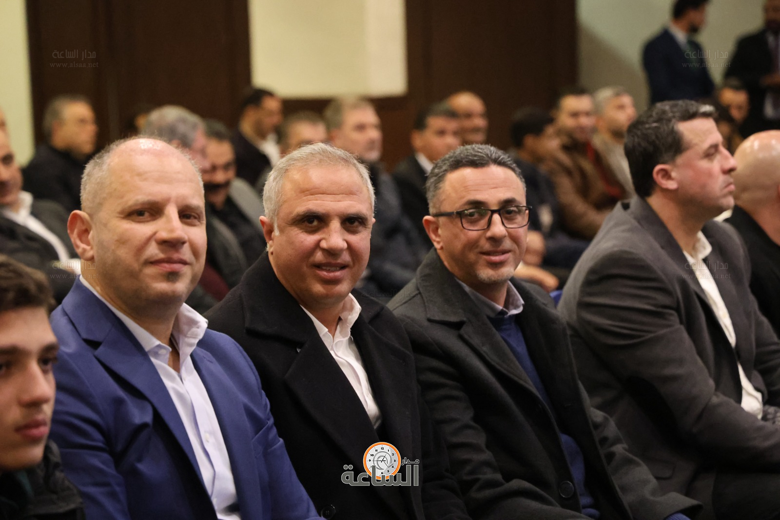 Madar Al-Saa Images 0.7527664177689122