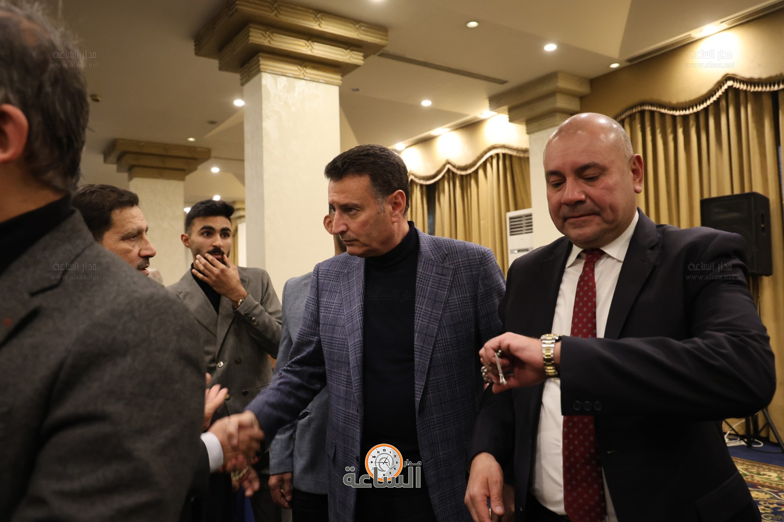 Madar Al-Saa Images 0.11561622397990479