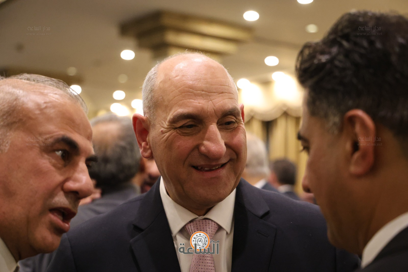 Madar Al-Saa Images 0.8155002349479821