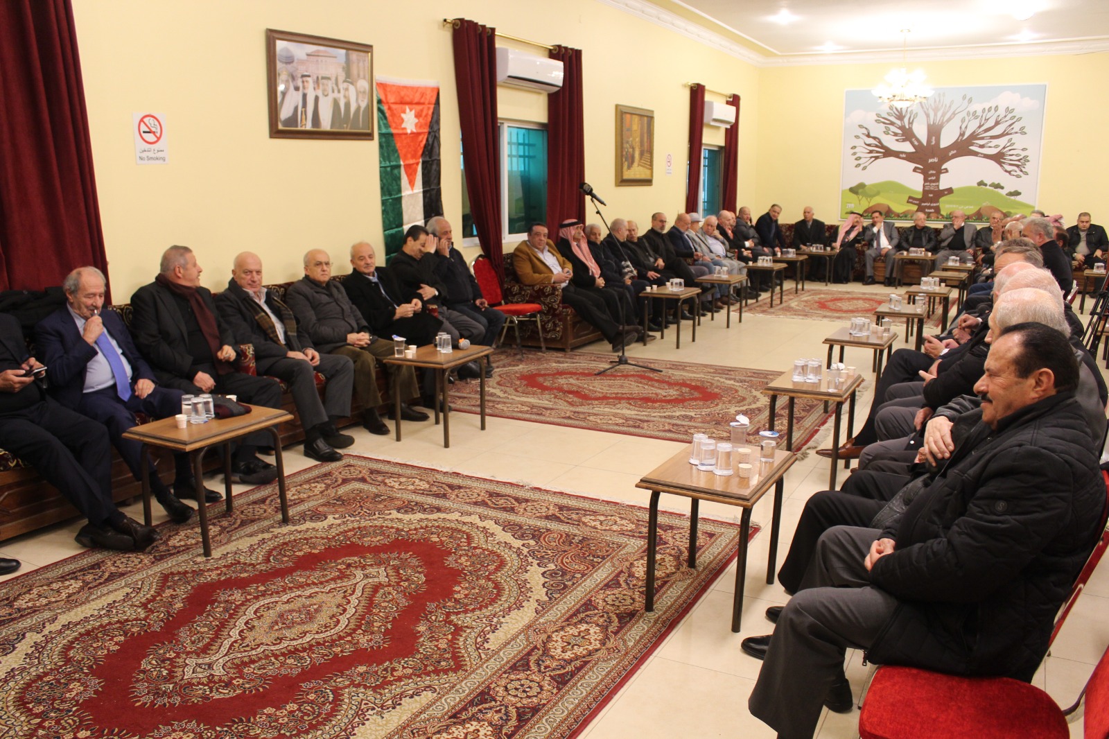 Madar Al-Saa Images 0.18662433108343368