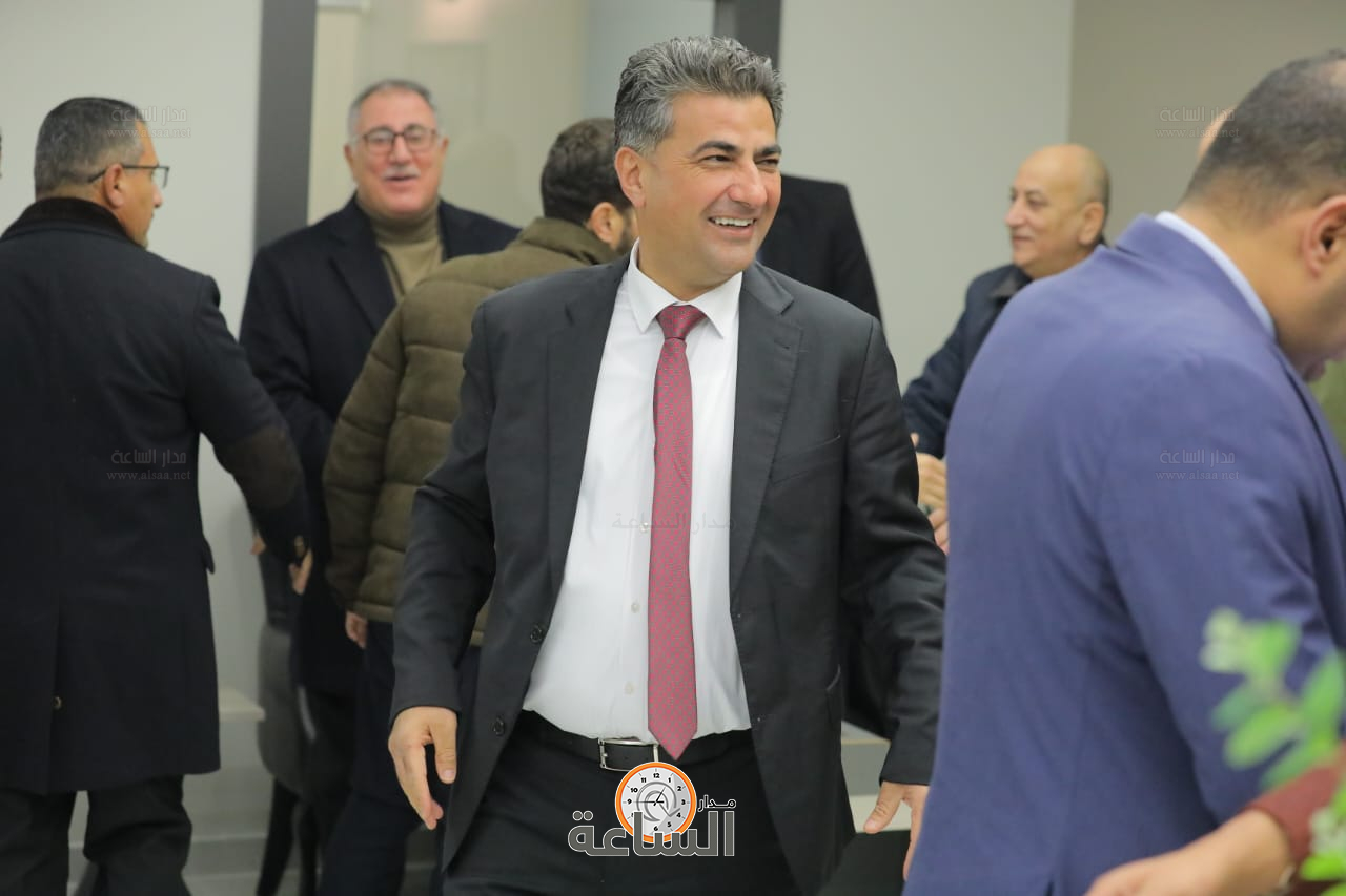 Madar Al-Saa Images 0.15883615839977971