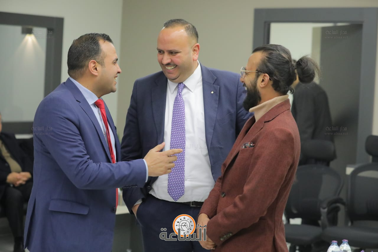 Madar Al-Saa Images 0.46499775403312094