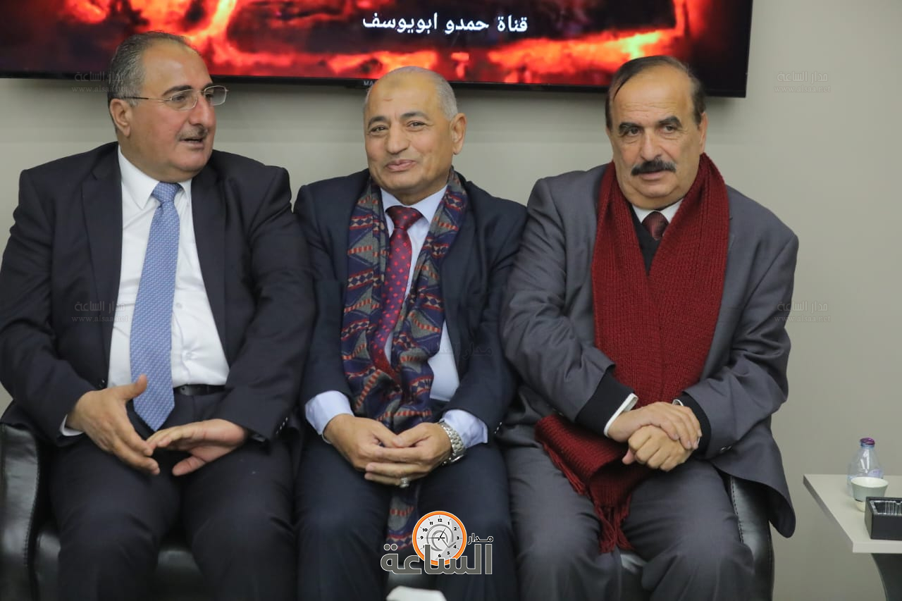 Madar Al-Saa Images 0.2352350916187187