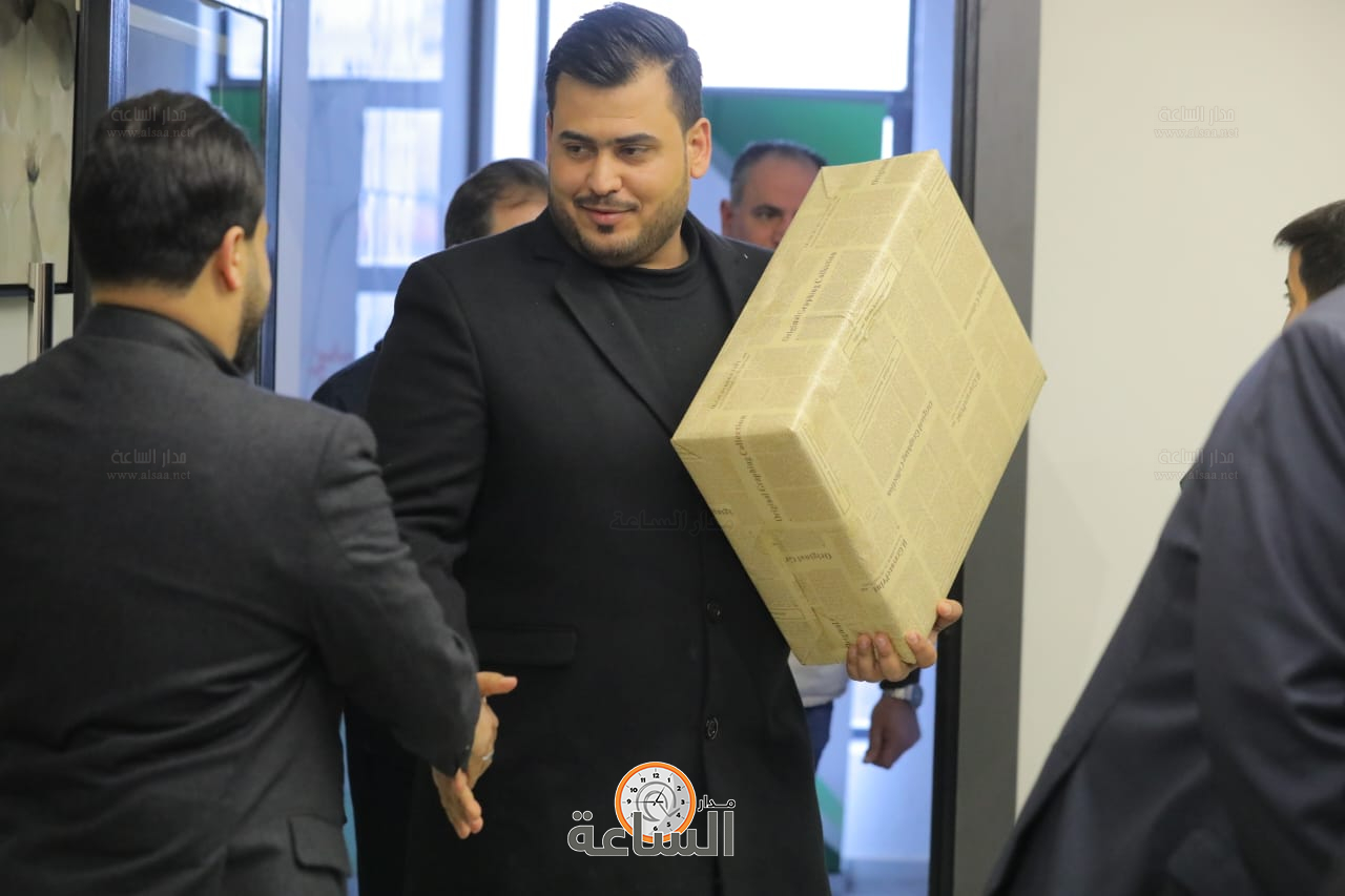 Madar Al-Saa Images 0.9583551866865252