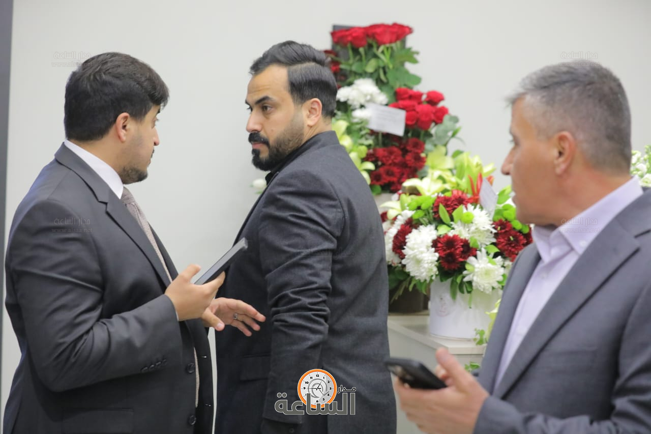 Madar Al-Saa Images 0.9418425190748603