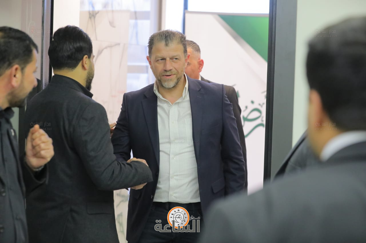 Madar Al-Saa Images 0.8942501257762061