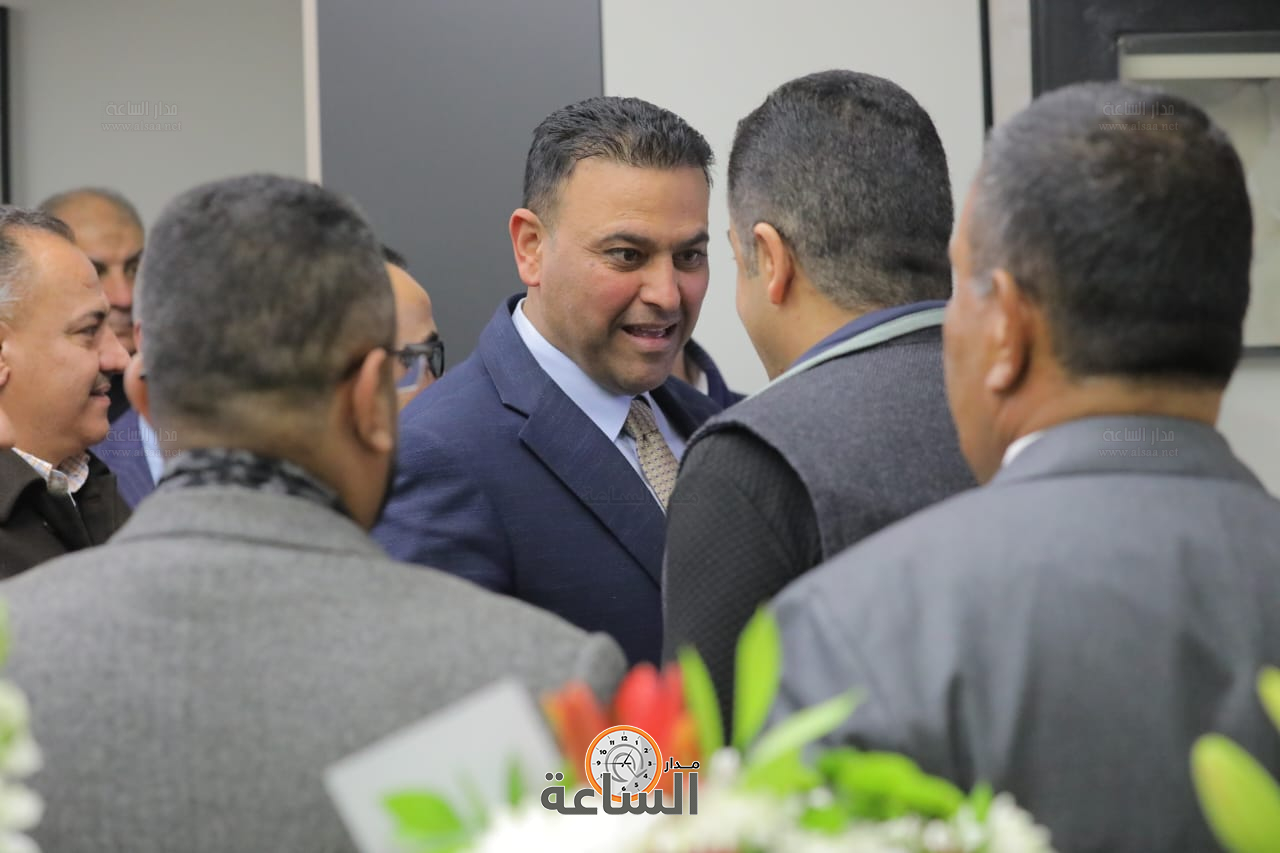 Madar Al-Saa Images 0.9044102366506483