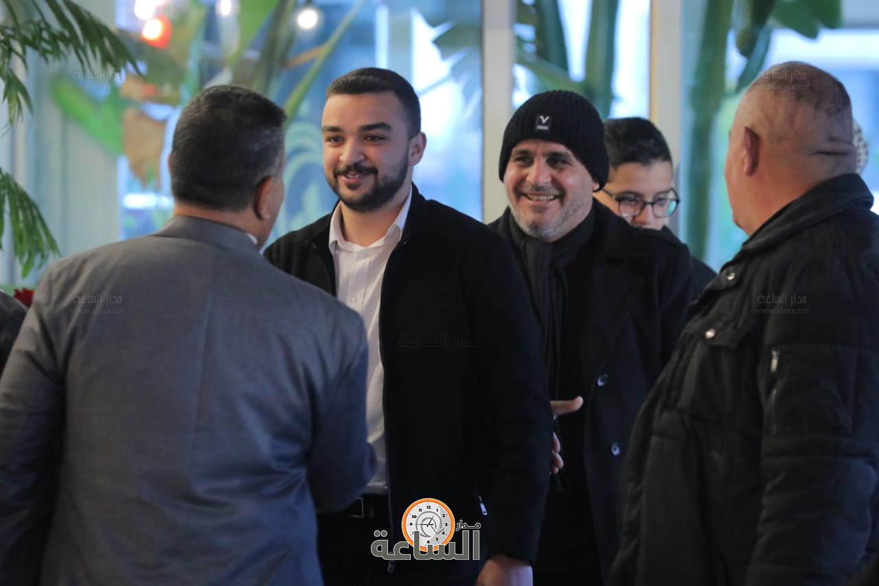 Madar Al-Saa Images 0.43753955392051647