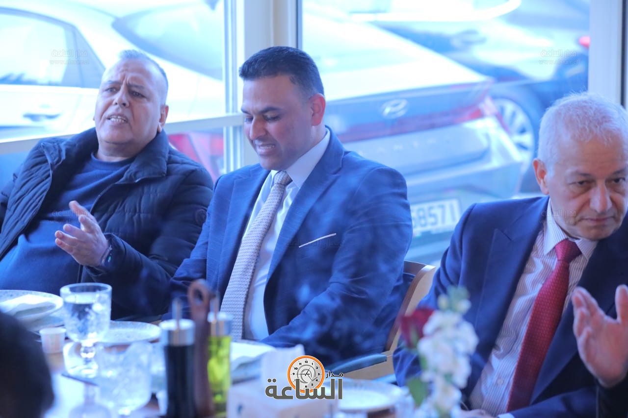 Madar Al-Saa Images 0.8996367301625126