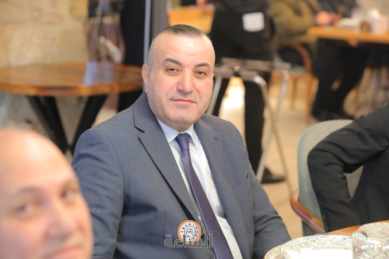 Madar Al-Saa Images 0.3322615800335913