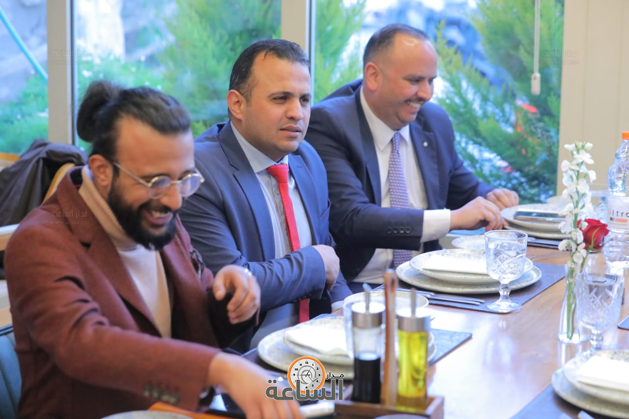 Madar Al-Saa Images 0.1387193688220214