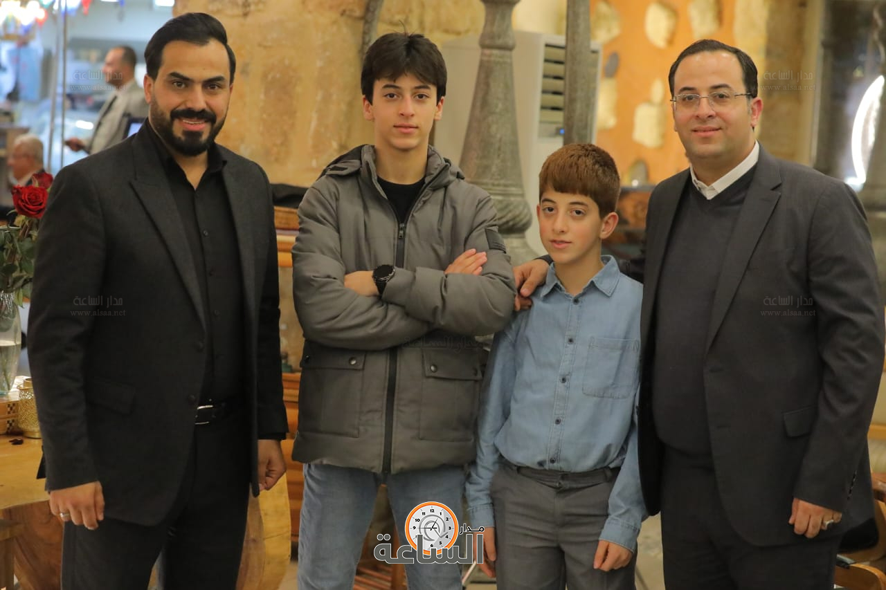 Madar Al-Saa Images 0.03369112542885477