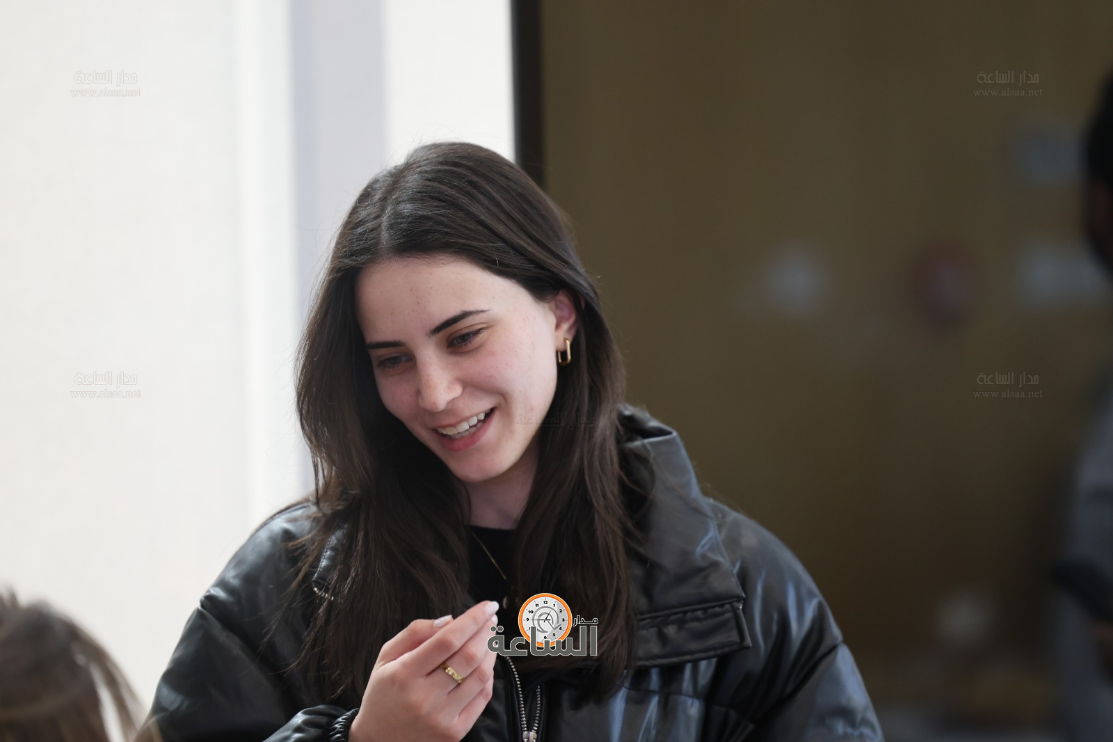 Madar Al-Saa Images 0.7119163084624327