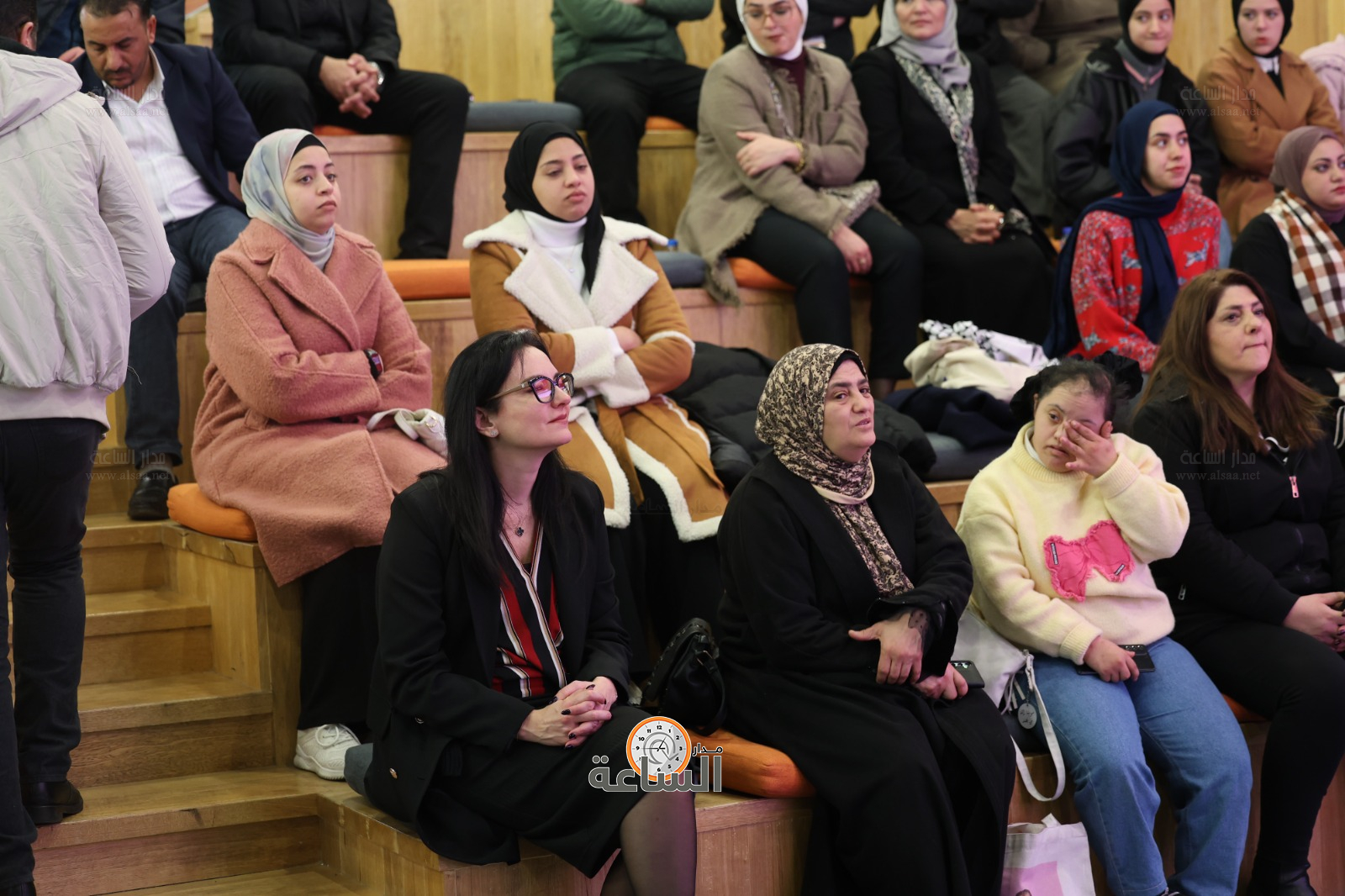 Madar Al-Saa Images 0.7085923568677517