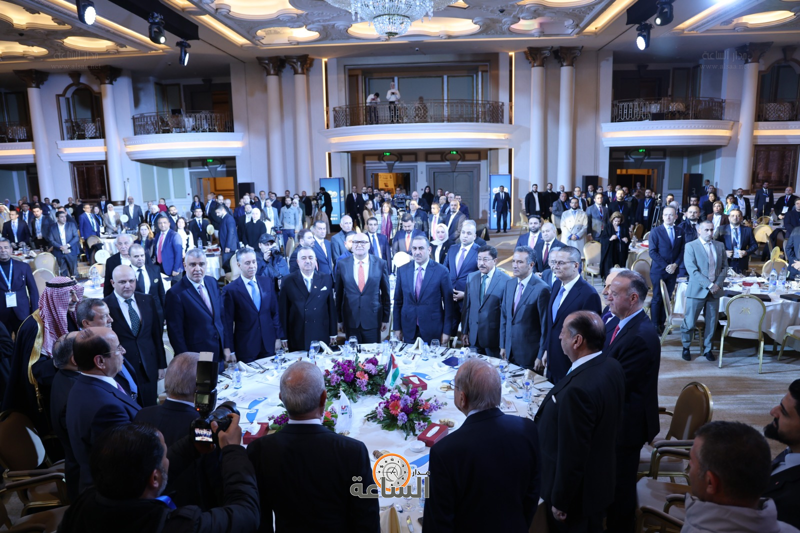 Madar Al-Saa Images 0.027036763287515253