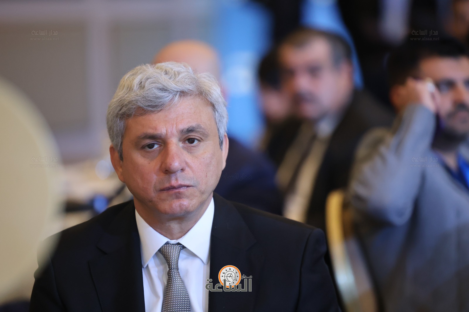 Madar Al-Saa Images 0.24418065343714446