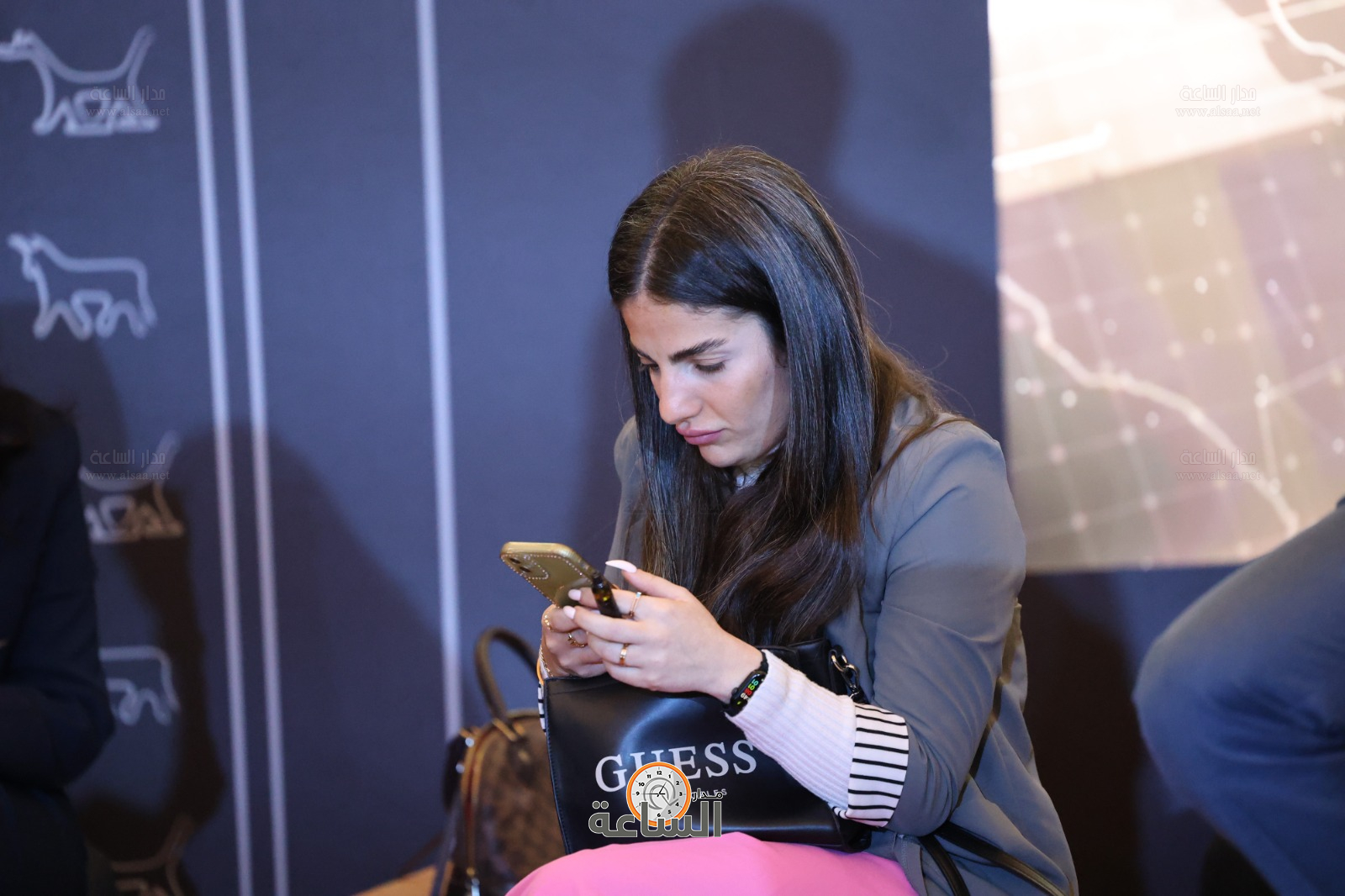 Madar Al-Saa Images 0.15523715961116613