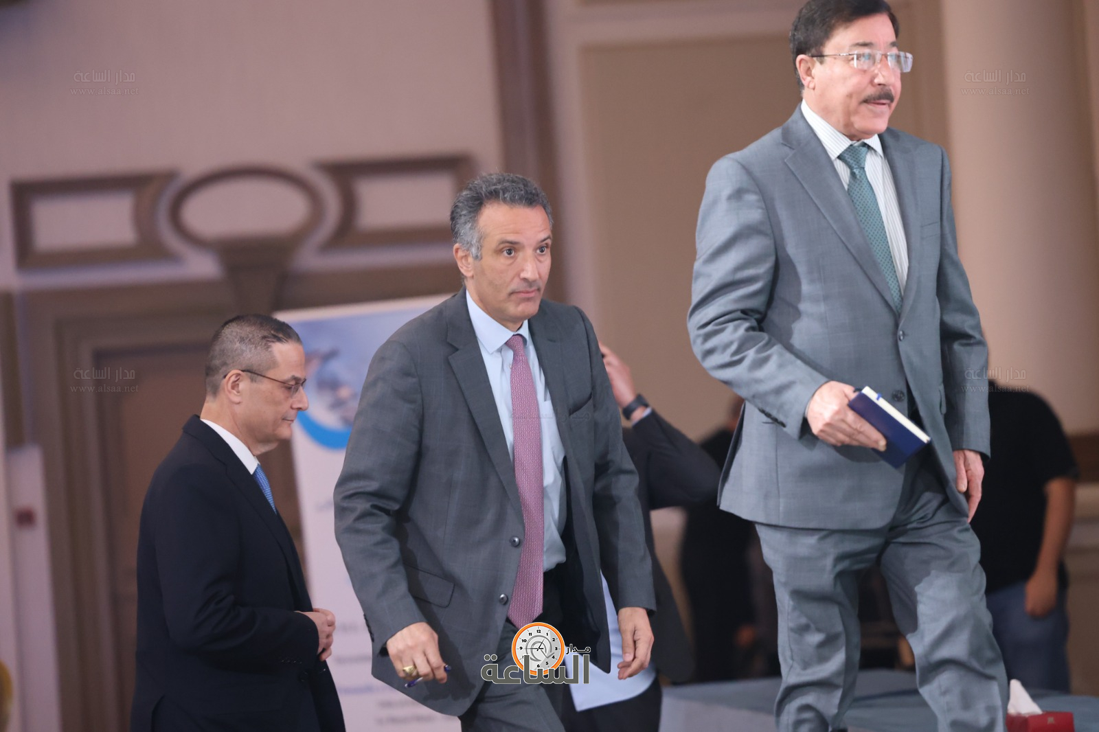 Madar Al-Saa Images 0.8823650308520377