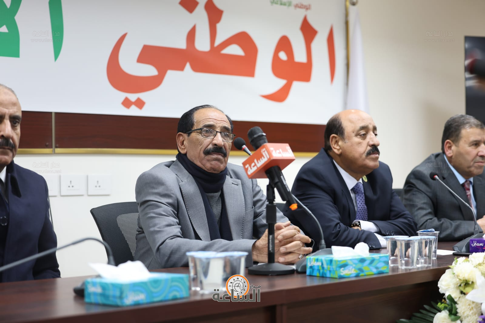 Madar Al-Saa Images 0.10029332773883315