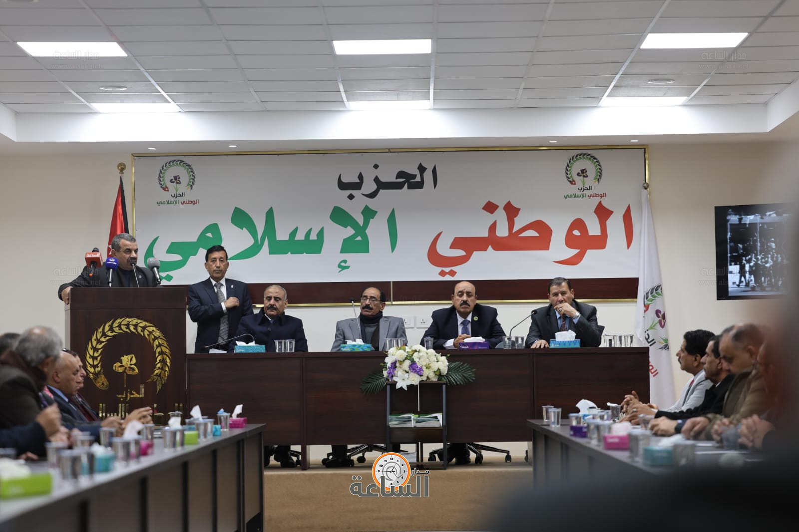 Madar Al-Saa Images 0.8867884855090462