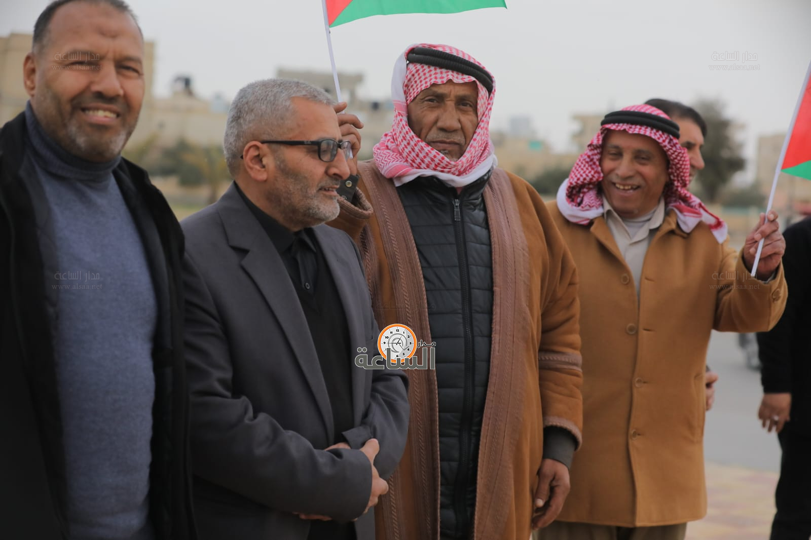 Madar Al-Saa Images 0.2504473342452236