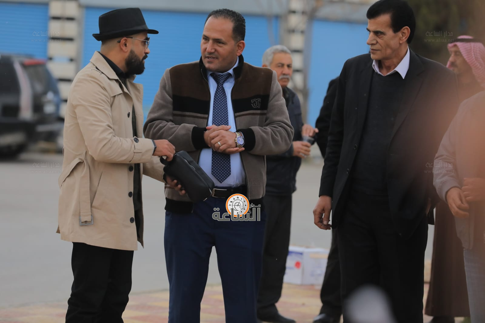 Madar Al-Saa Images 0.2502517270245759