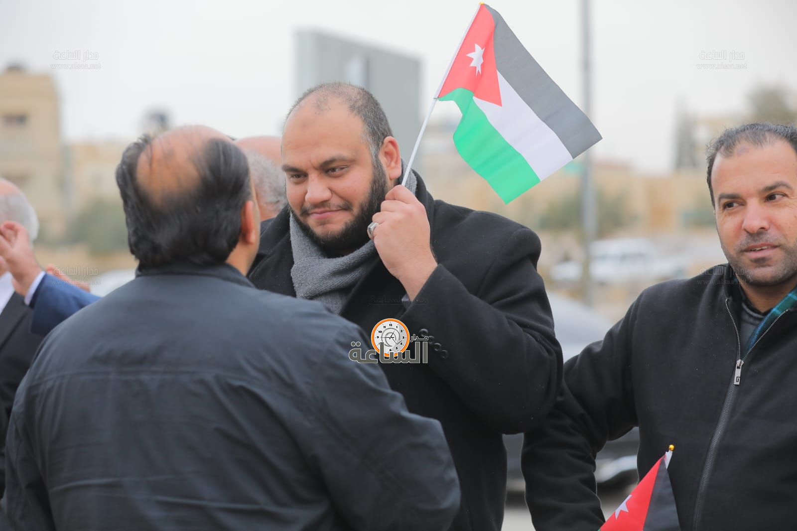 Madar Al-Saa Images 0.9733013058899902