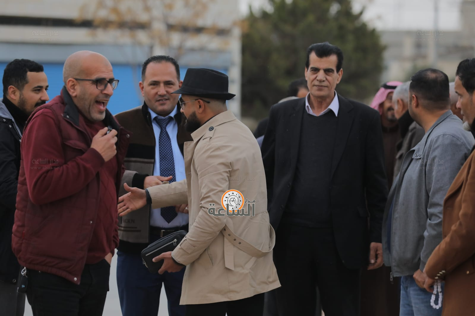 Madar Al-Saa Images 0.3518184388303307