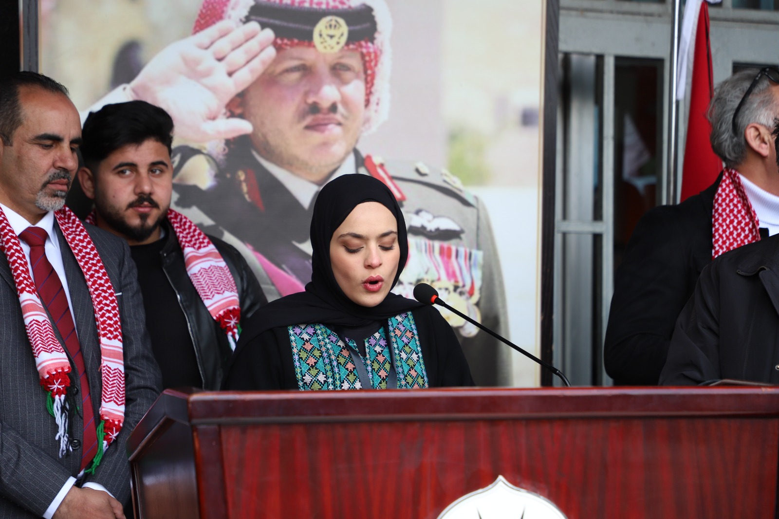 Madar Al-Saa Images 0.8475525601148763