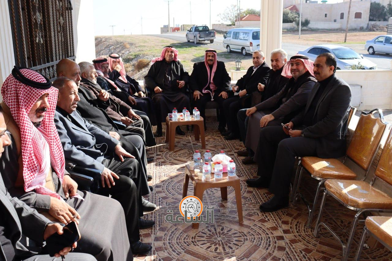 Madar Al-Saa Images 0.04426084636901906