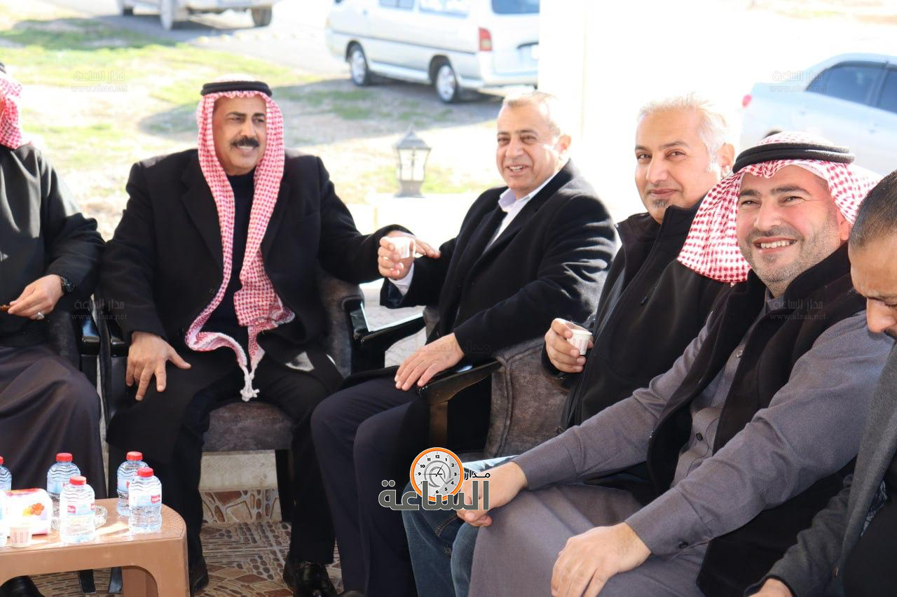 Madar Al-Saa Images 0.5512393671082301