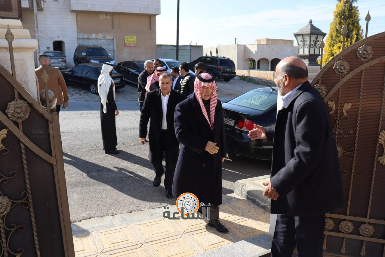 Madar Al-Saa Images 0.20122352074752903