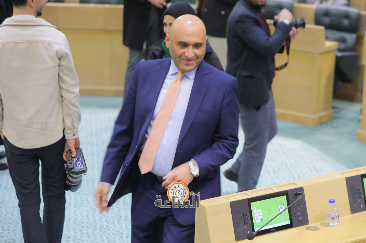 Madar Al-Saa Images 0.1849741001401104