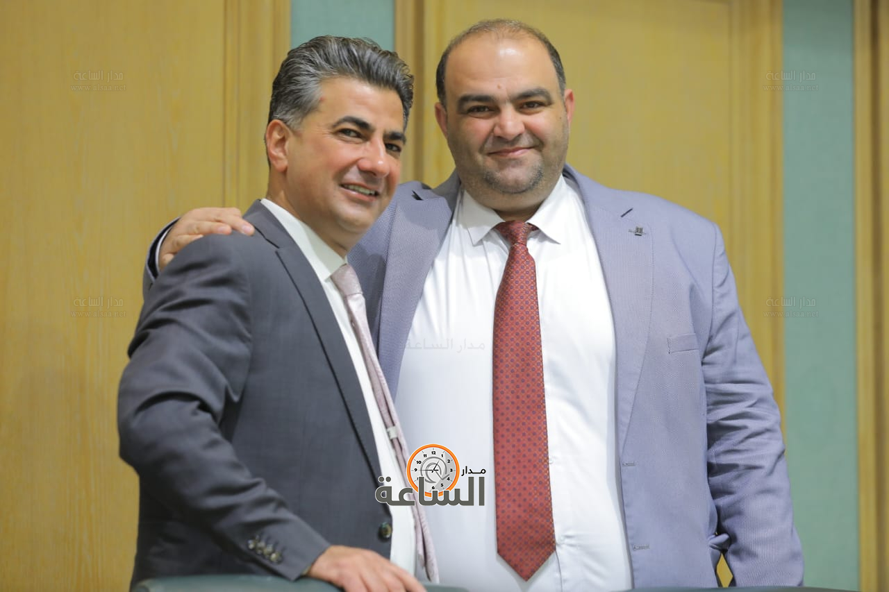 Madar Al-Saa Images 0.042389786389783524