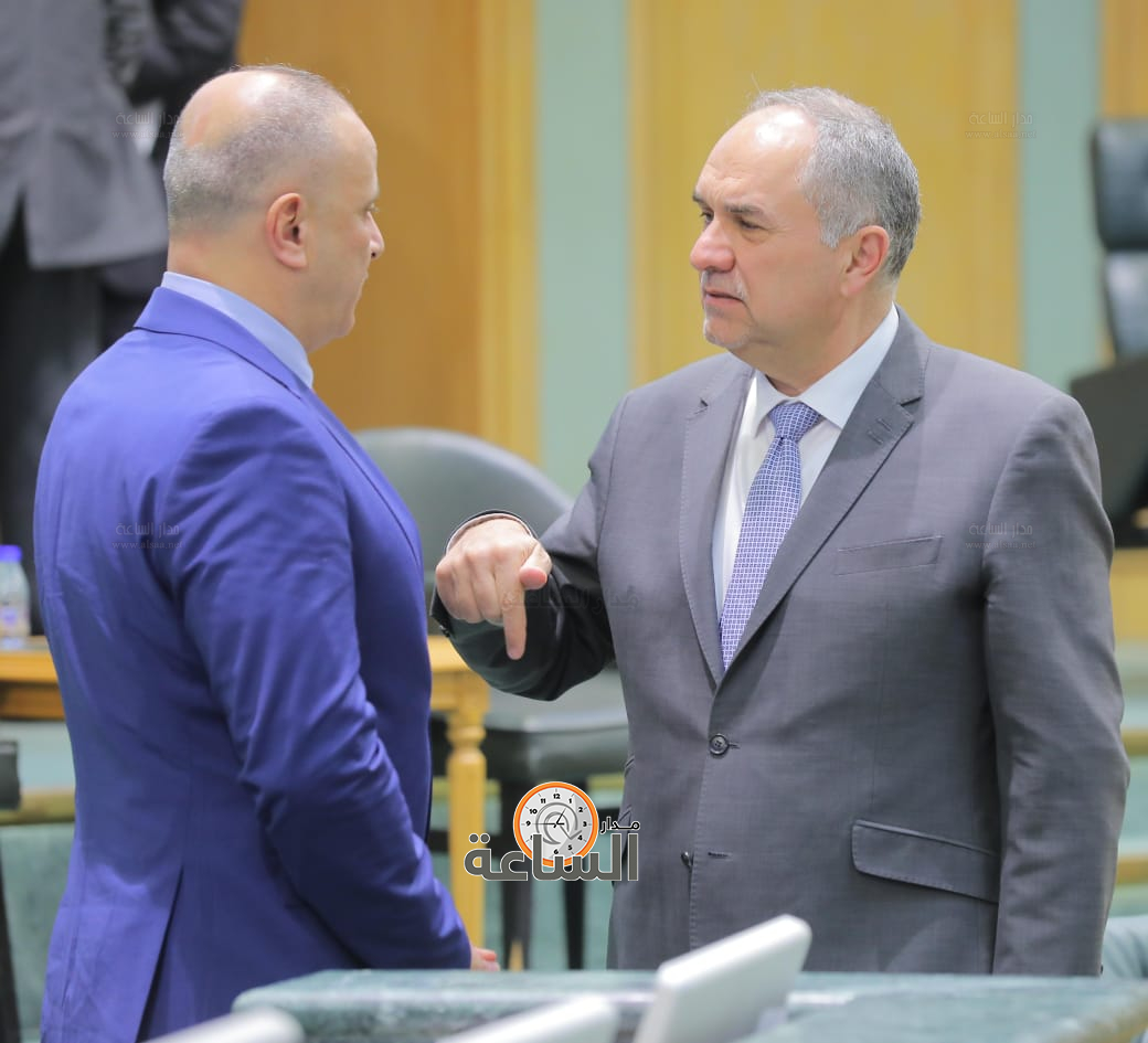 Madar Al-Saa Images 0.09157340926054336