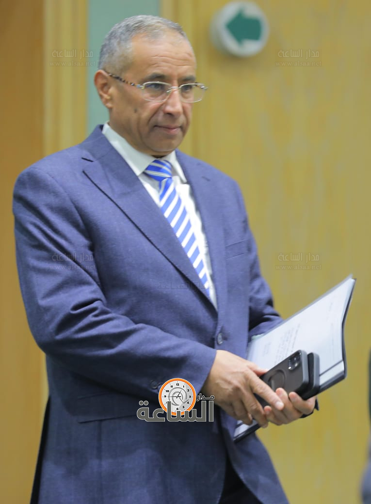 Madar Al-Saa Images 0.9371292266858895