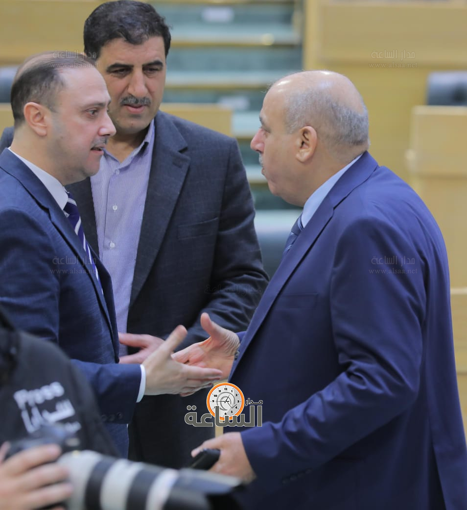 Madar Al-Saa Images 0.14139992825292347