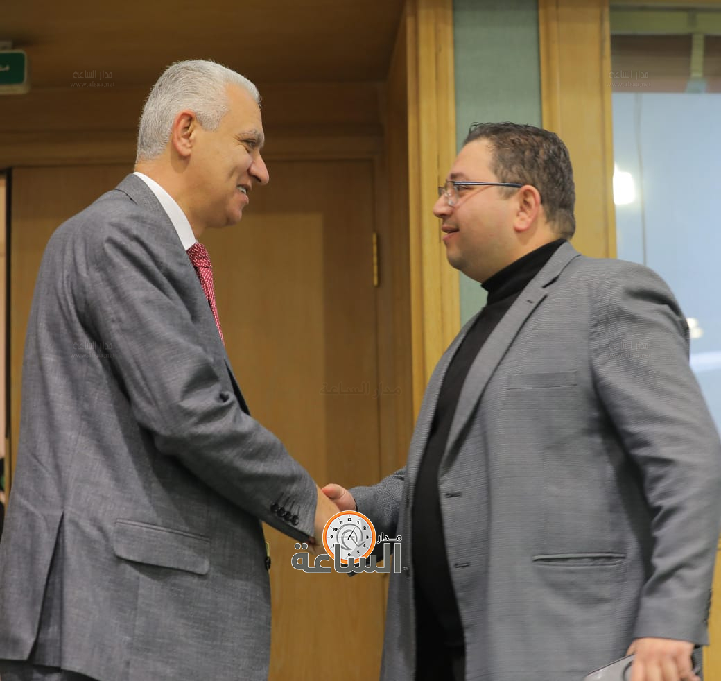 Madar Al-Saa Images 0.2923268785254265