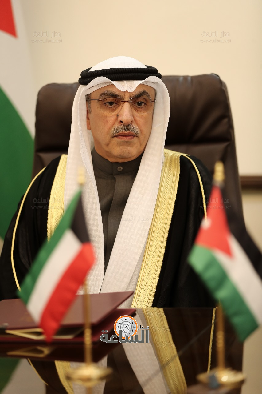 Madar Al-Saa Images 0.4003135395072739