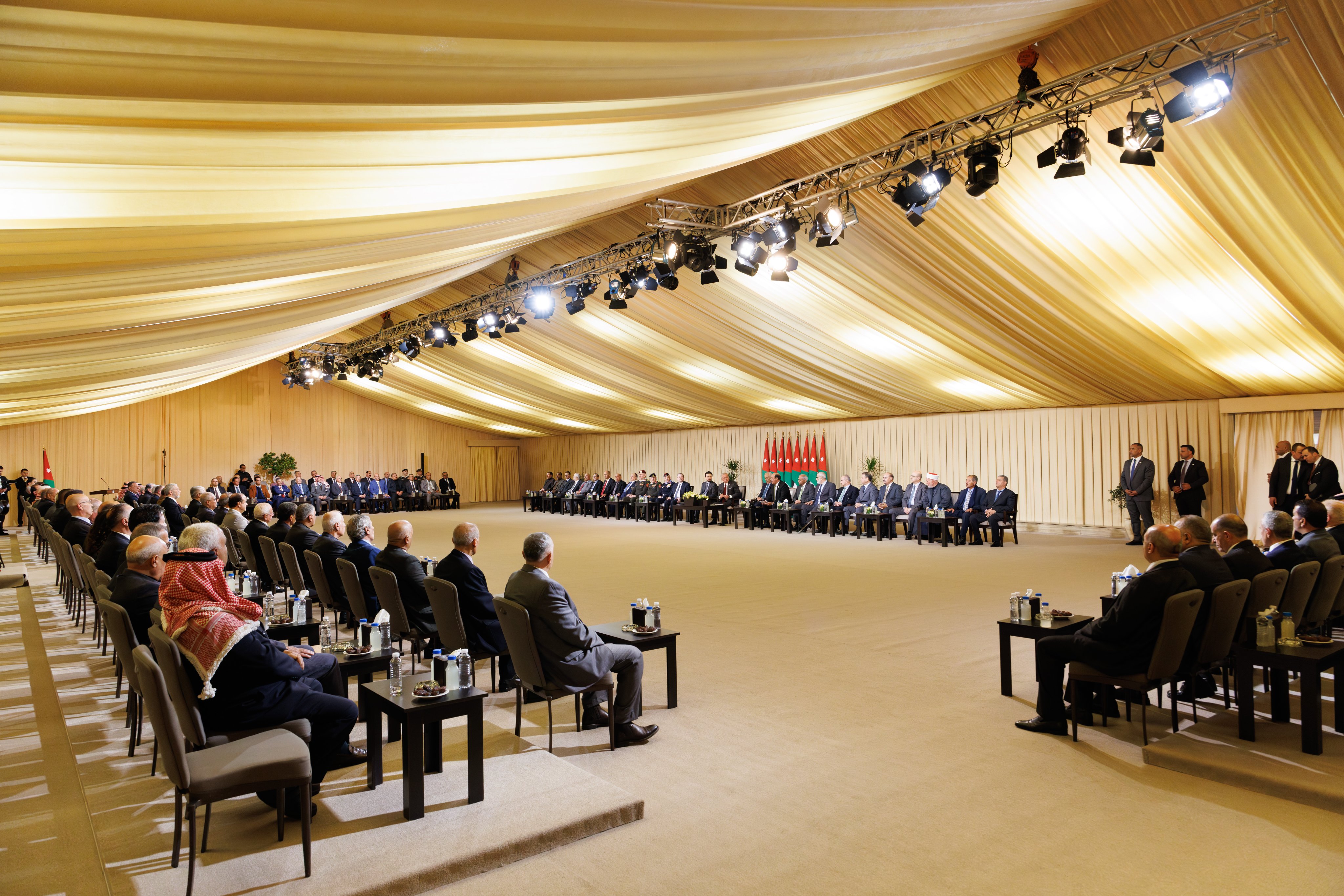 Madar Al-Saa Images 0.5463924539588565