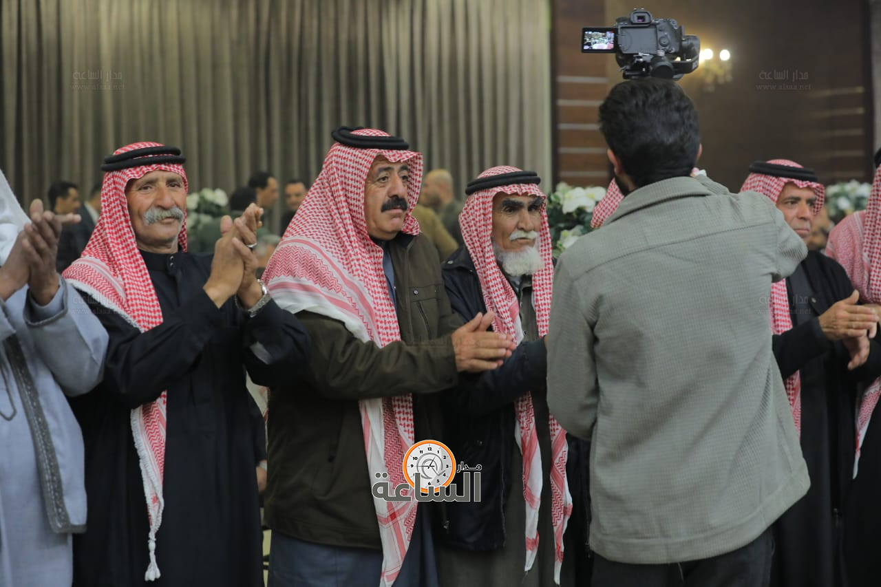 Madar Al-Saa Images 0.5721140779974088