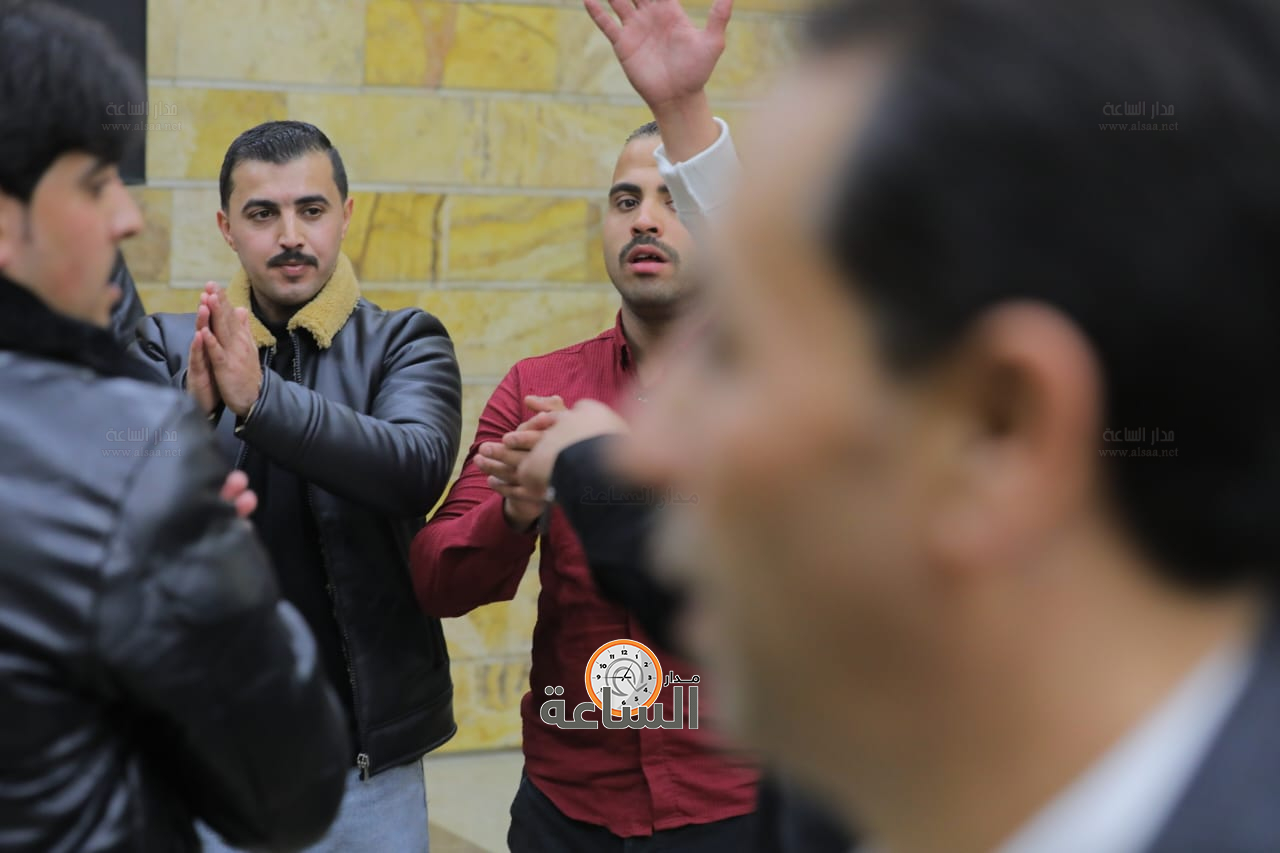 Madar Al-Saa Images 0.7841907510533817