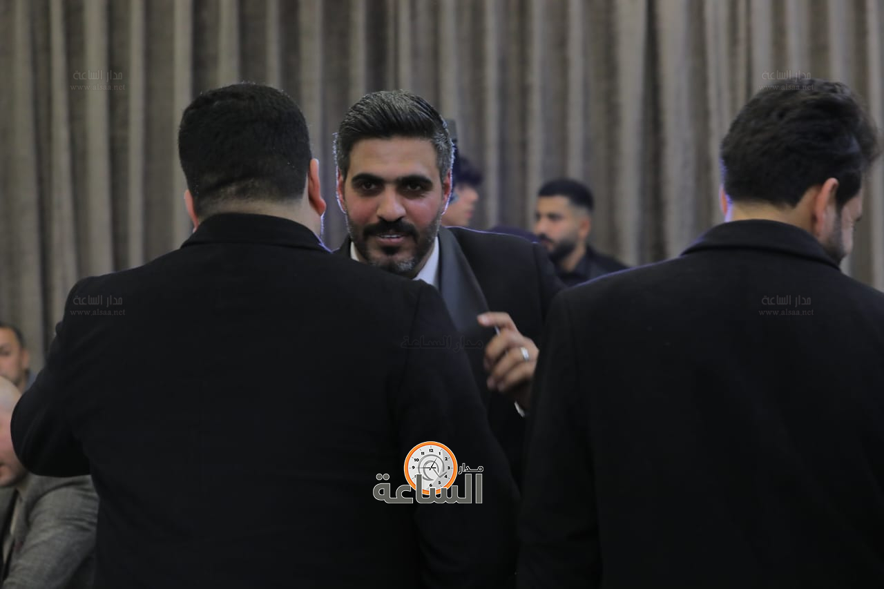 Madar Al-Saa Images 0.3312073027959188