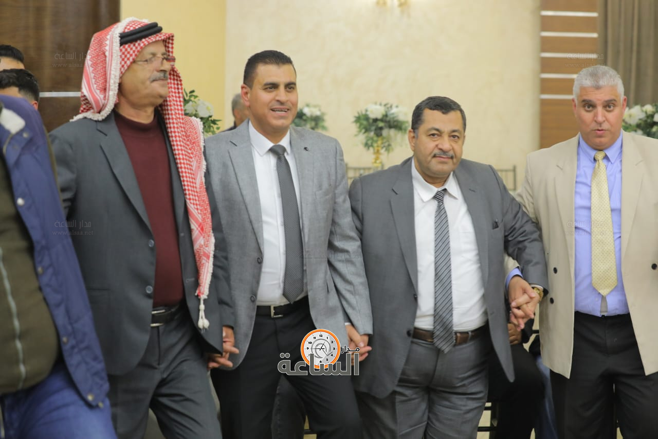 Madar Al-Saa Images 0.5715952573000989