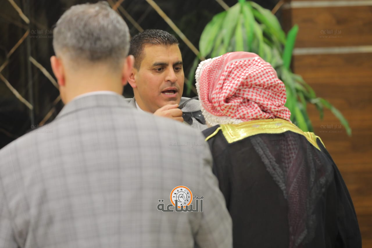 Madar Al-Saa Images 0.7770547450868937