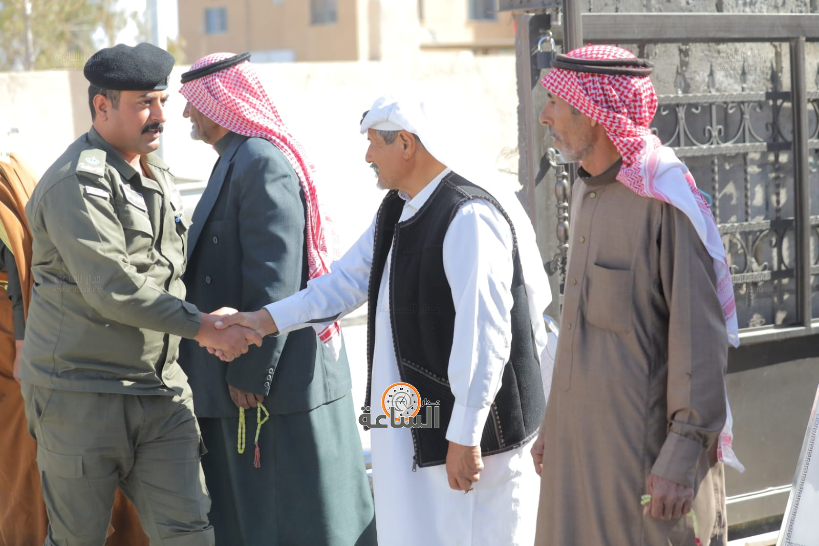 Madar Al-Saa Images 0.7502595651593891