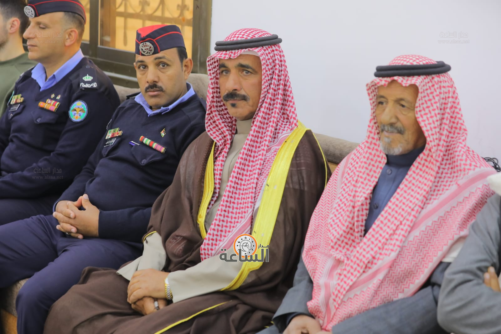 Madar Al-Saa Images 0.9013661529969932