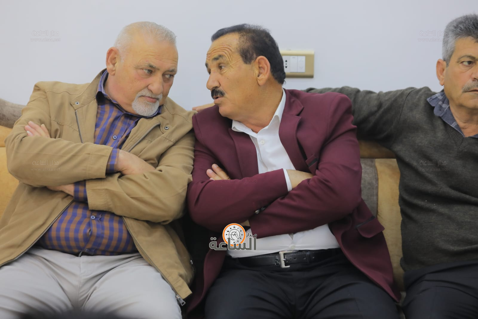 Madar Al-Saa Images 0.4016906876034687