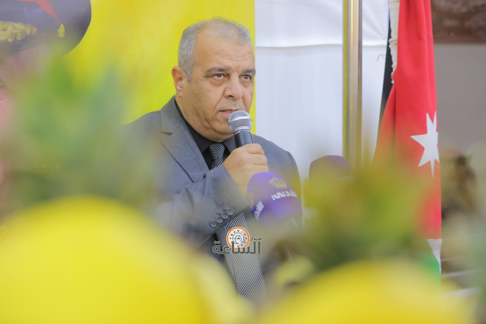 Madar Al-Saa Images 0.5120364467996996